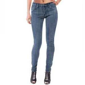 P81 -NWOT Hybrid & Company Womens Super Comfy Stretch Jeans‎ - Size: 7